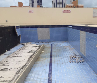 Laudo Técnico referente à manifestações patológicas em piscina. Laudo Técnico referente à manifestações patológicas em piscina.